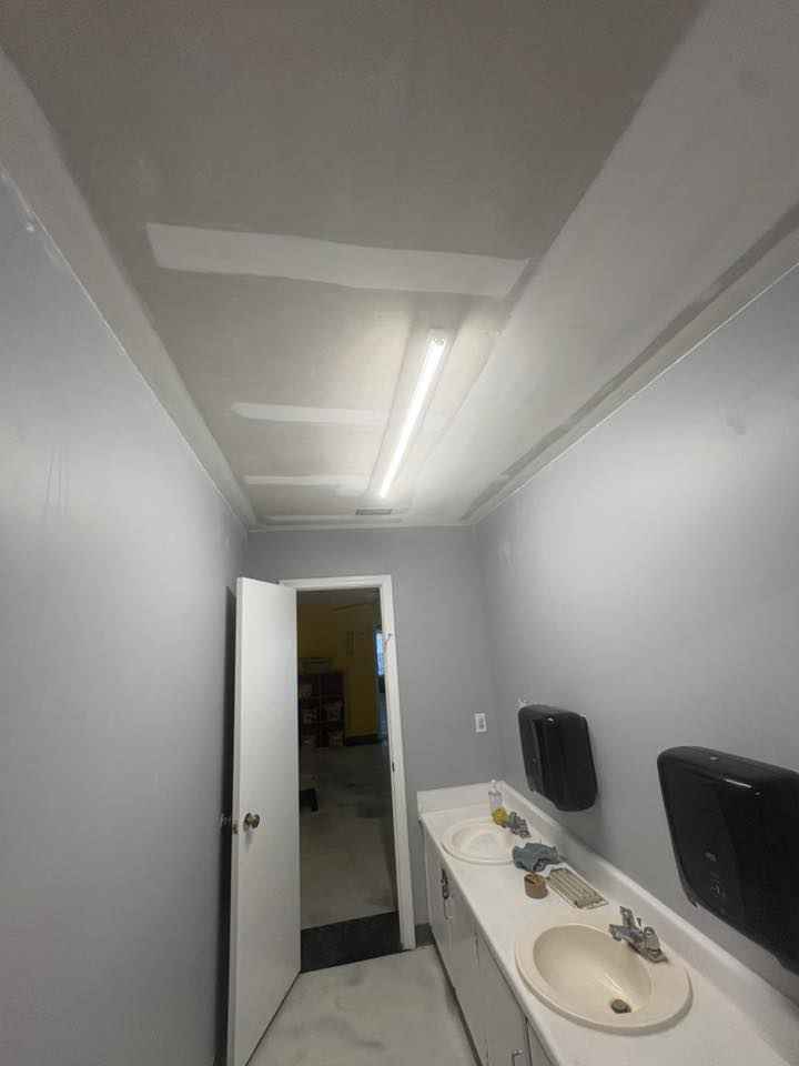 Bathroom drywall repair and finishing work on the ceiling by Diamond Drywall LLC in Buda, TX