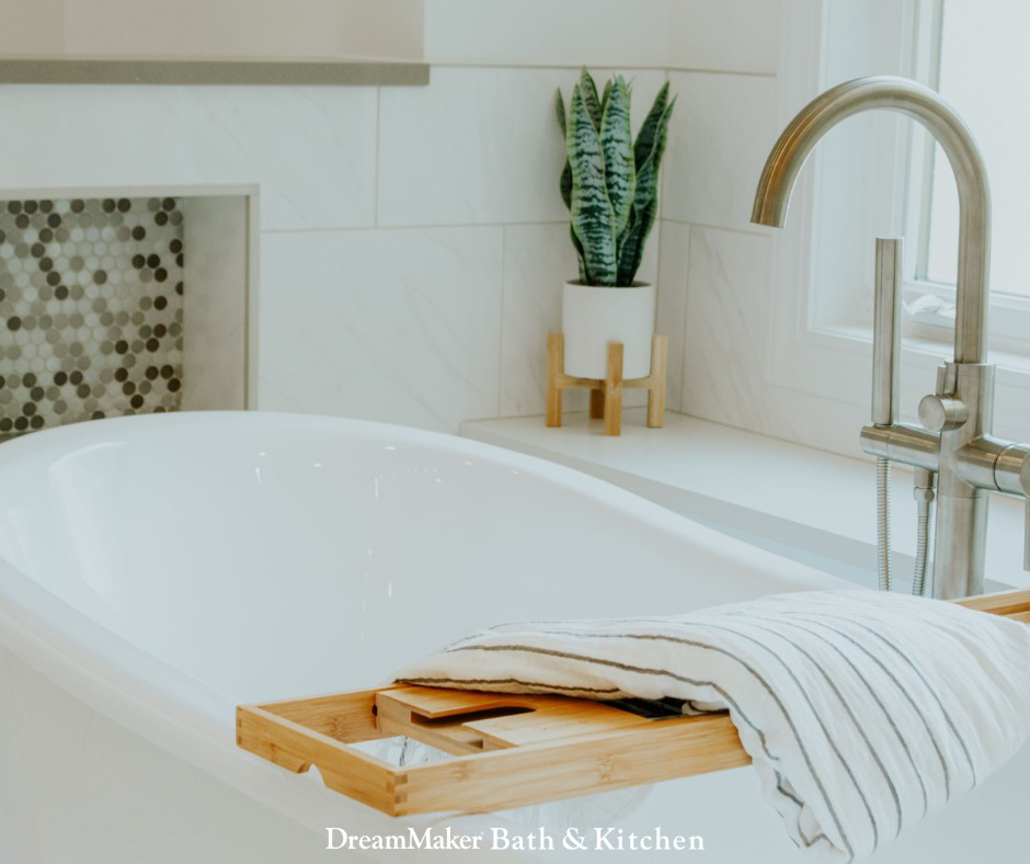 Professional bathtub and faucet installation by DreamMaker Bath & Kitchen in Madison, AL