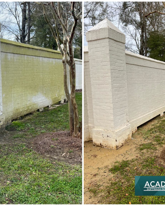 Before and after cleaning of an algae-covered brick wall by Acadiana Softwash Solutions, LLC in Baton Rouge, LA