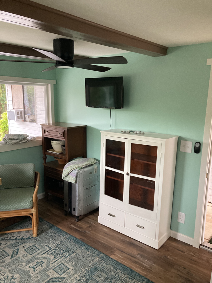 Ceiling fan and TV mounting installation services by Handyman Jeff in Keaau, HI