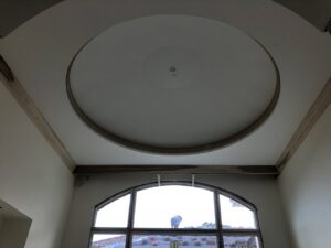 Finished circular tray ceiling with recessed lighting by D&G Drywall in Fort Lauderdale, FL