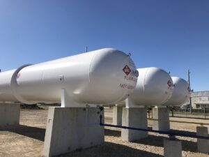 Industrial storage tank painting and maintenance by Painting Professionals, Inc. in Houston, TX