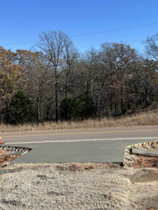 A newly poured concrete driveway entrance completed by Power concrete in Thousand Oaks, CA.