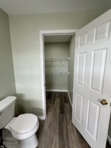 A small pantry or closet with new wire shelving and flooring, installed by Lynden Remodeling in Cincinnati, OH