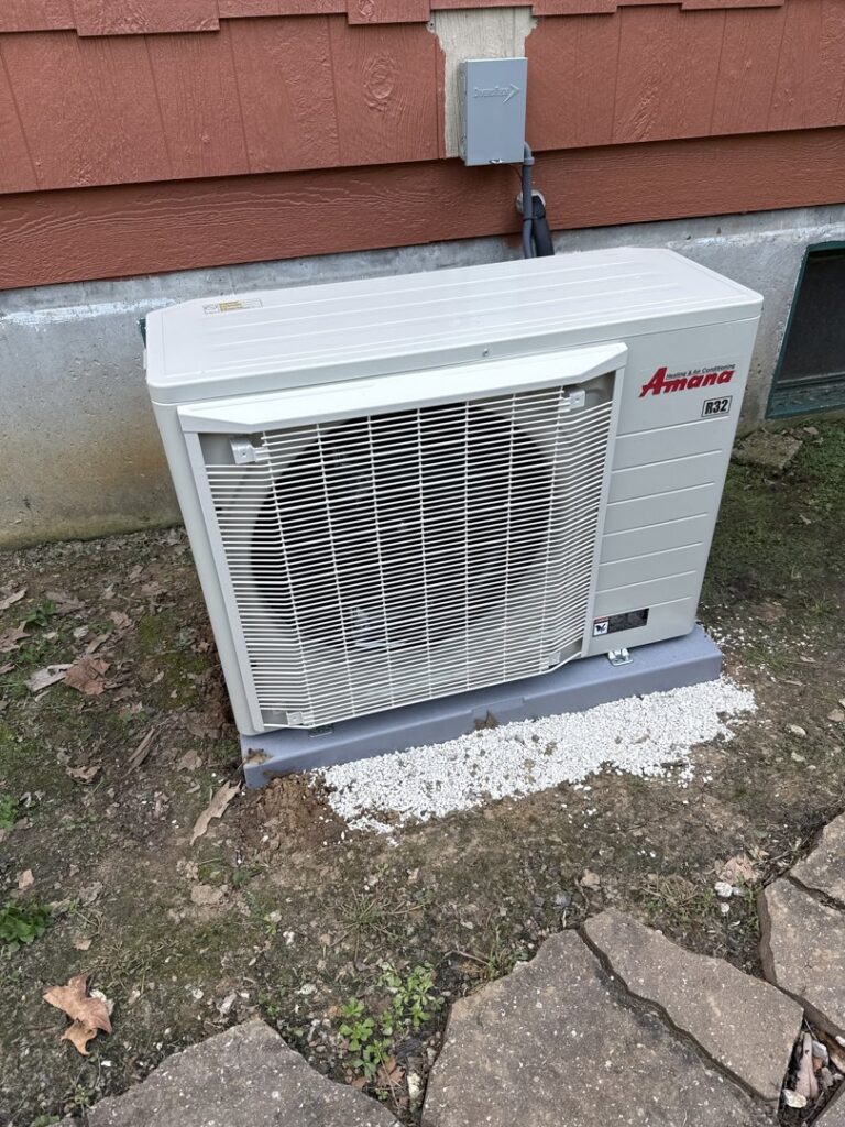 An outdoor Amana mini-split HVAC unit professionally installed by Integrity Aire in St. Charles, MO.