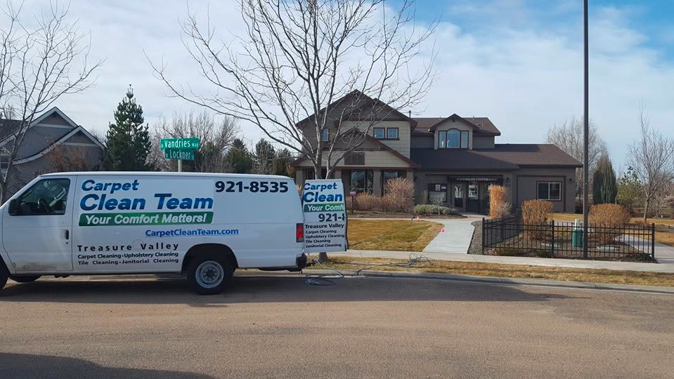 A Carpet Clean Team van and hose set up for a commercial carpet cleaning job in Meridian, ID.