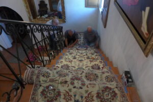 A spacious showroom displaying a wide selection of beautiful rugs and carpets from Ko-Z-Craft in Los Angeles, CA.