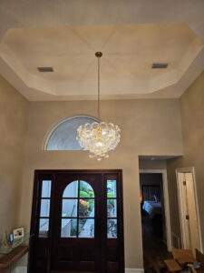 A beautiful chandelier installed in an entryway by Everyday Electric in Tampa, FL.