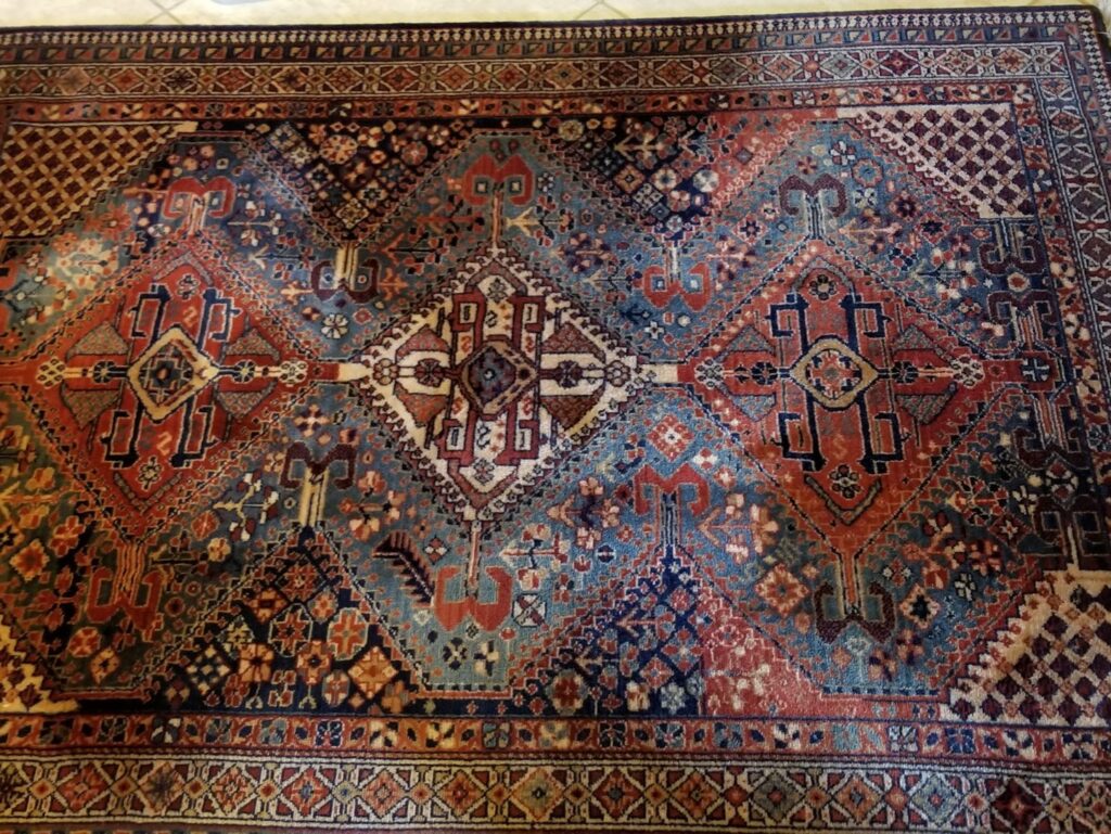 A beautifully cleaned and vibrant area rug, showcasing the work of Advanced Floor Cleaning, Inc. in Elgin, IL