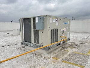 A large commercial Daikin rooftop HVAC unit installed by Empire Tech, Inc. in Schaumburg, IL.
