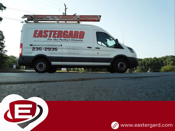 Commercial HVAC units installed on the rooftop of a building by Eastergard HVAC in Greenville, SC.