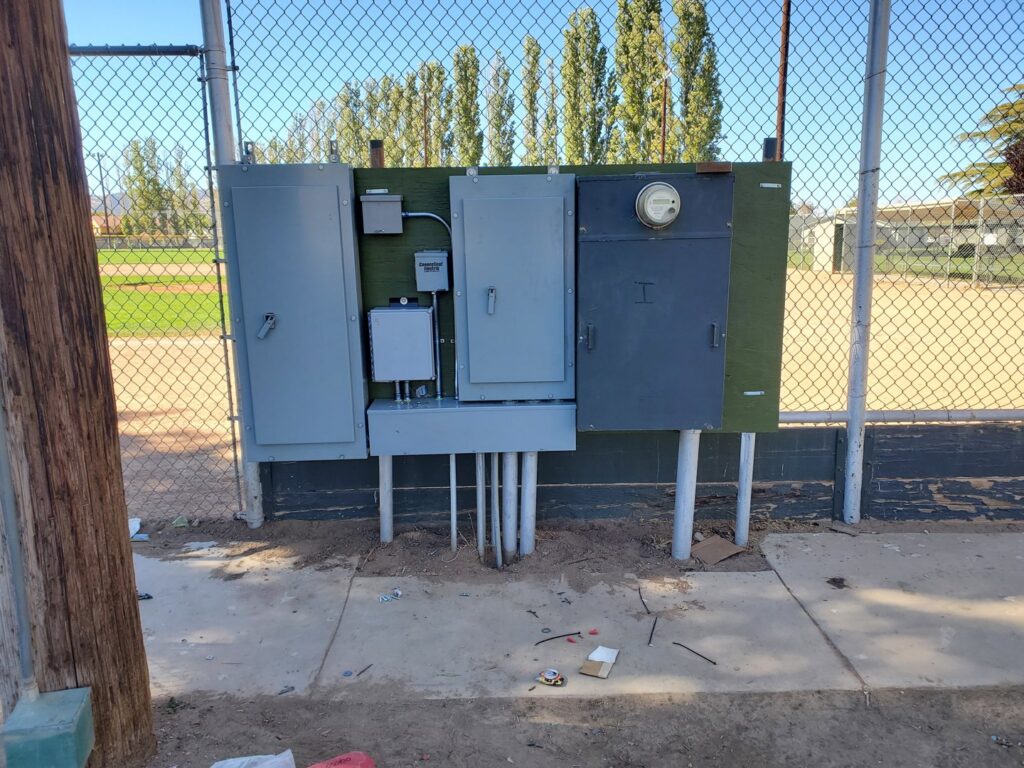 Commercial outdoor electrical service installation with multiple panels by B&C Electric LLC in Bakersfield, CA