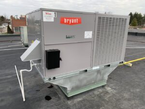 A commercial rooftop Bryant Legacy HVAC unit installation by Wise Heating & Air Conditioning, LLC in Louisville, KY.