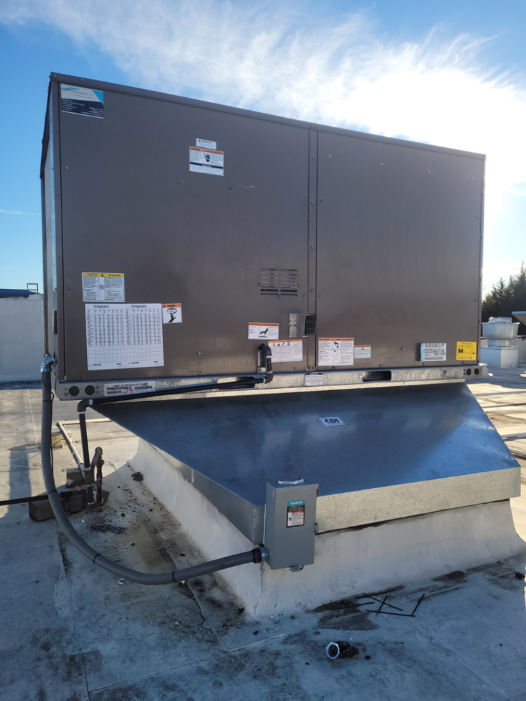 A large commercial rooftop HVAC unit installed by BW Refrigeration LLC in Lawrence, KS.