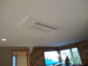 A Daikin mini-split outdoor unit installed by Dynamic Utility Services, Inc. Heating, A/C & Refrigeration in Shoreline, WA.