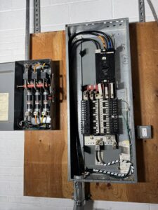 Electrical panel and fuse box installation by Ramos Electrical services inc in Brownsville, TX