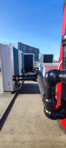 Rooftop installation of HVAC condenser units with insulated piping by Κυριακιδης Στεφανος ''Team Gas'' in Évosmo, Greece