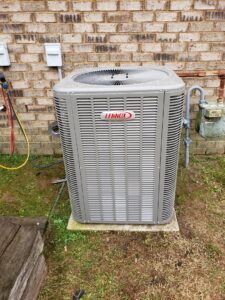 A newly installed Lennox outdoor air conditioner unit by Service Experts Memphis in Memphis, TN.