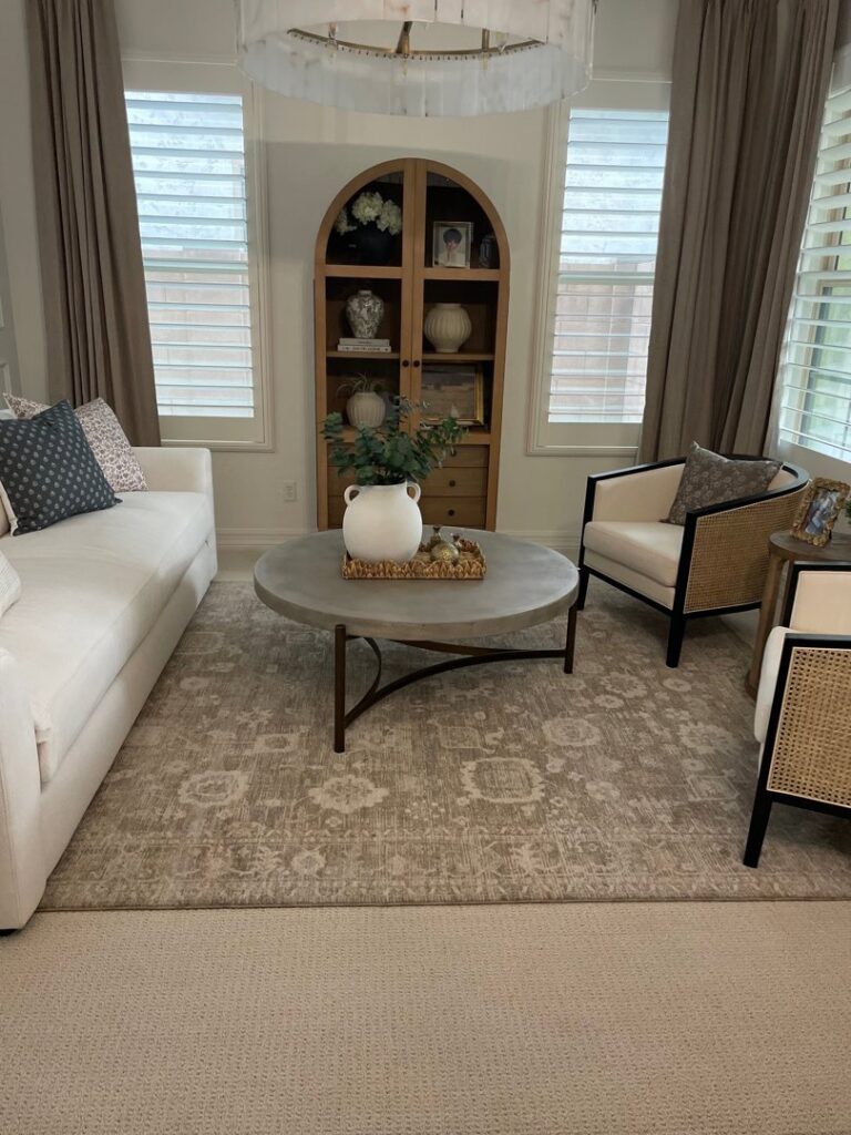 Cozy living room featuring new wall-to-wall carpet installed by Bentley Carpet Installation & Sales in Phoenix, AZ.