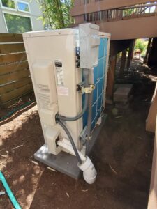 An indoor Mitsubishi mini-split head unit installed by Dynamic Utility Services, Inc. Heating, A/C & Refrigeration in Shoreline, WA.