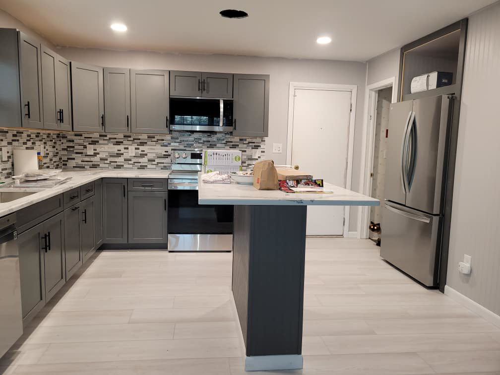 New kitchen appliance and lighting installation by Lynn's Electric, LLC in Fords, NJ