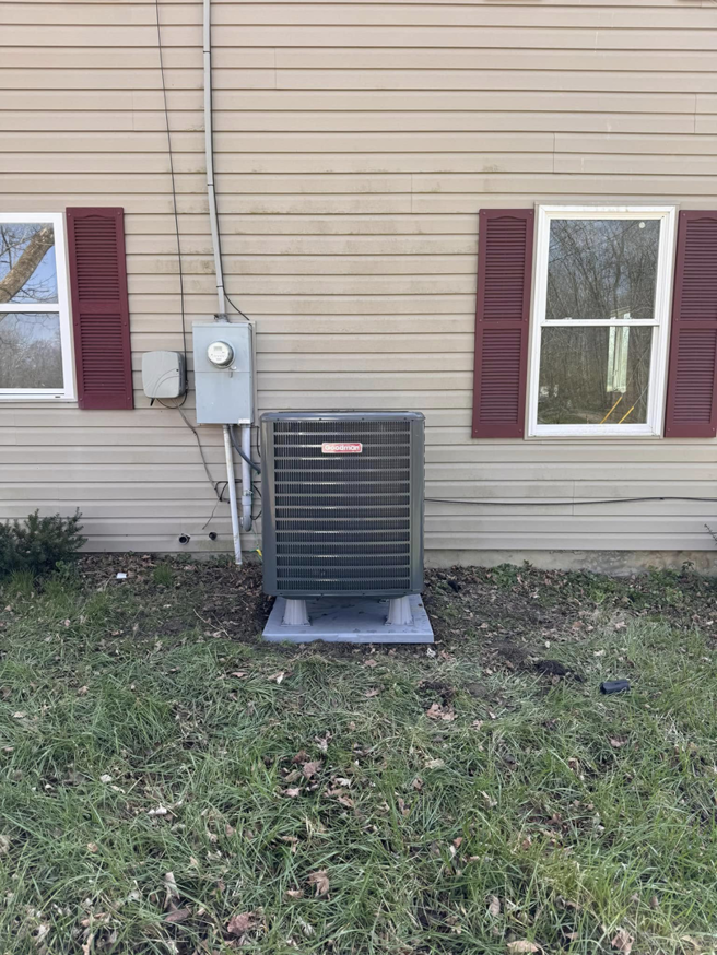 A newly installed outdoor AC unit by S&B heating and cooling in Florence, KY.