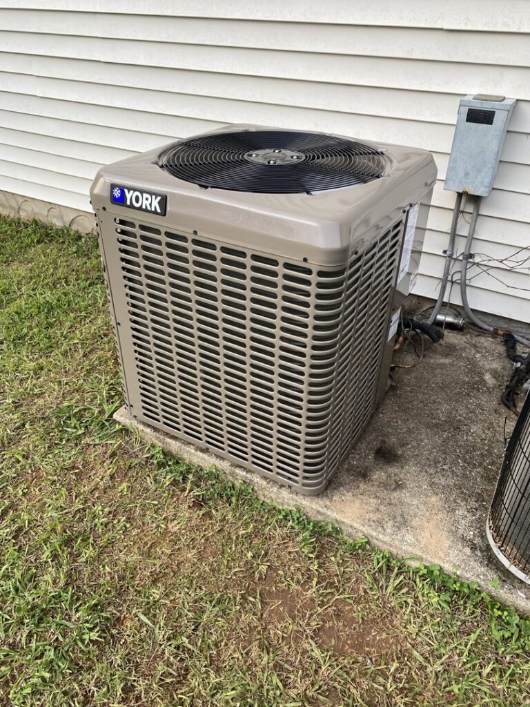 A newly installed York brand outdoor air conditioning unit by Triune Air in Smithville, TN.