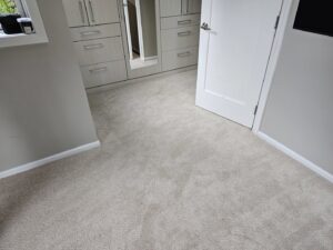 A newly installed light-colored carpet in a room by Vogel's Carpet & Flooring in Seattle, WA