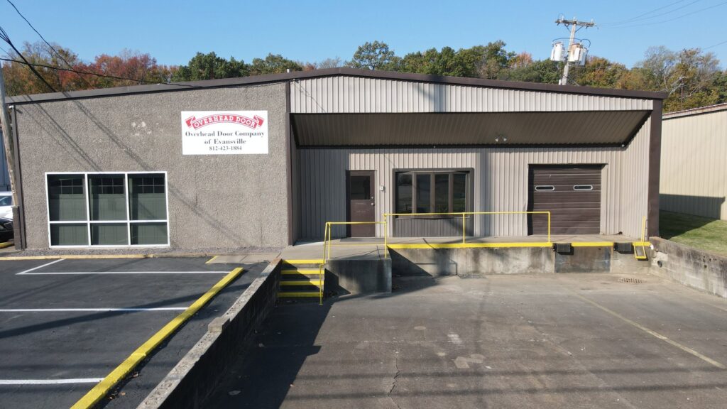 A service truck for Overhead Door Company of Evansville, ready for garage door installation or repair in Evansville, IN.