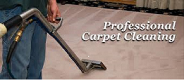 A professional performing carpet cleaning with a wand for Servicemaxx in Indianapolis, IN.