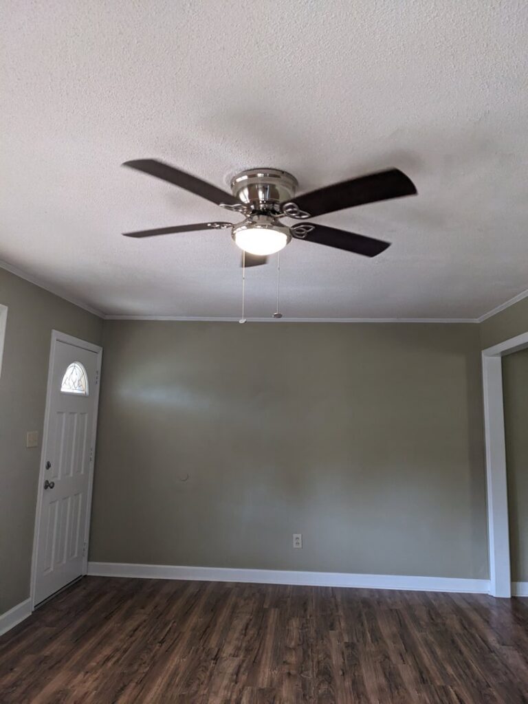 A residential ceiling fan with lights installed in a room by Geter Electrical Services LLC in Fountain Inn, SC.