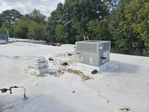 A newly installed commercial rooftop HVAC unit by Acclimated Air LLC in Virginia Beach, VA.
