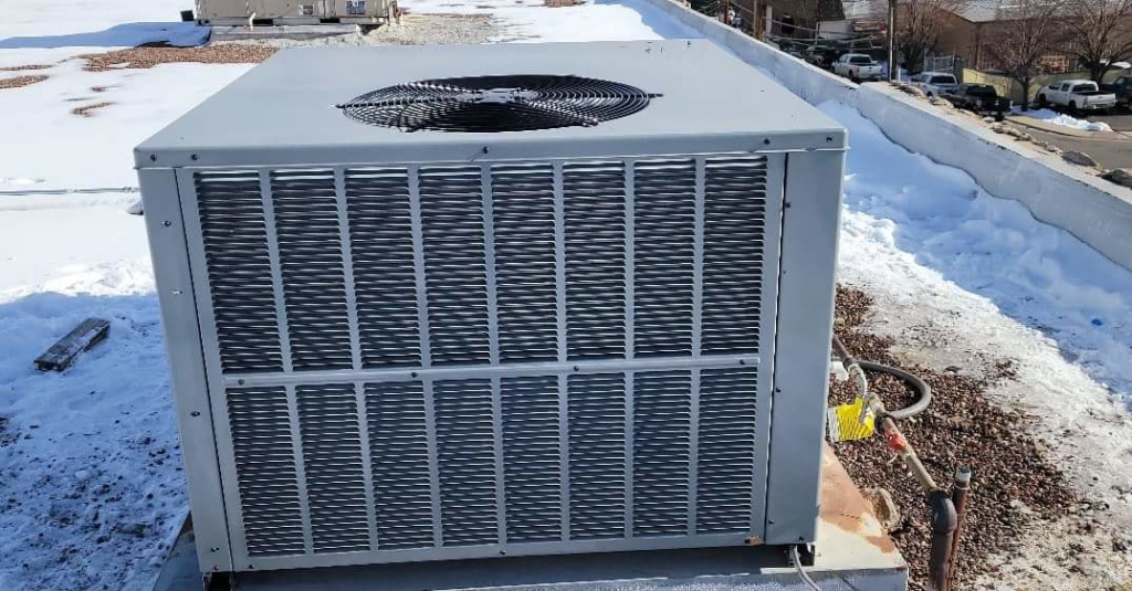 A large commercial rooftop HVAC unit installed by Western Sheet Metal Works Inc. in Aurora, CO.