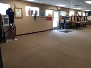 A spacious commercial room with clean, well-maintained carpet by Arizona Quick Dry in Westland, MI.