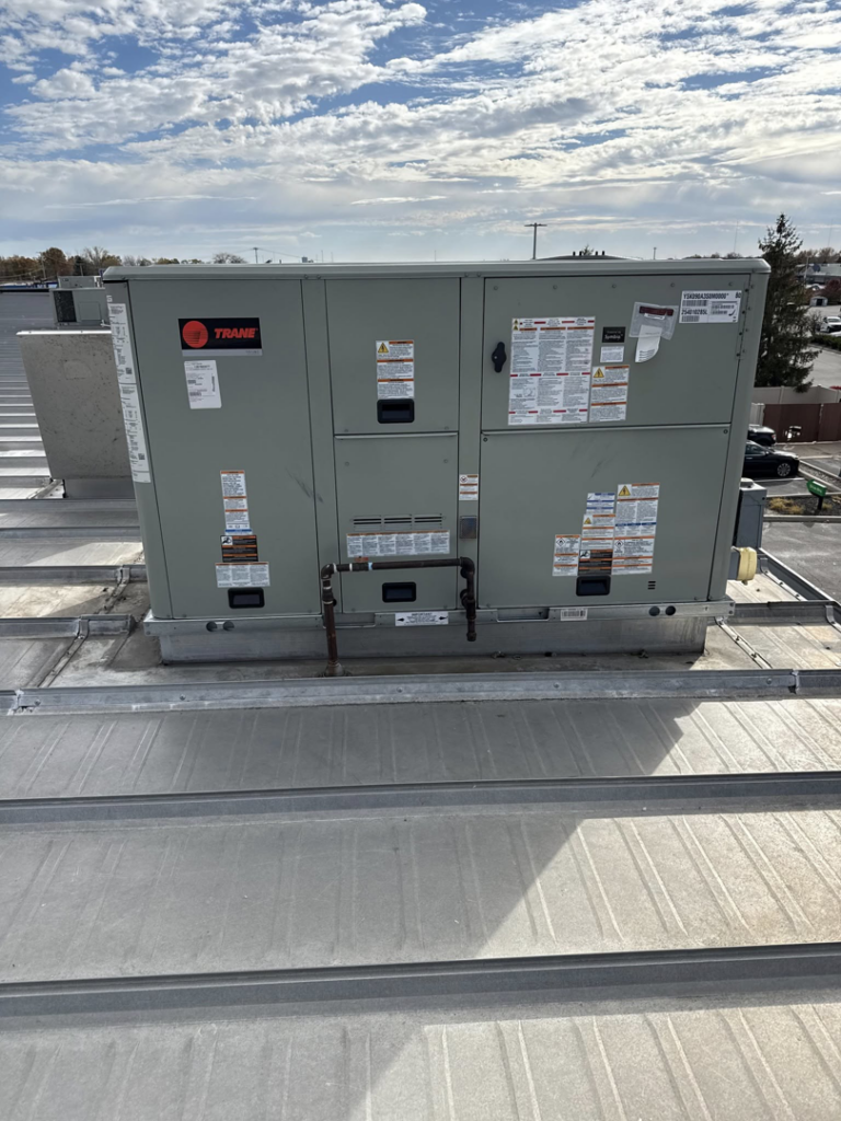 A TRANE commercial rooftop HVAC unit installed by Erman Mechanical in Fort Wayne, IN