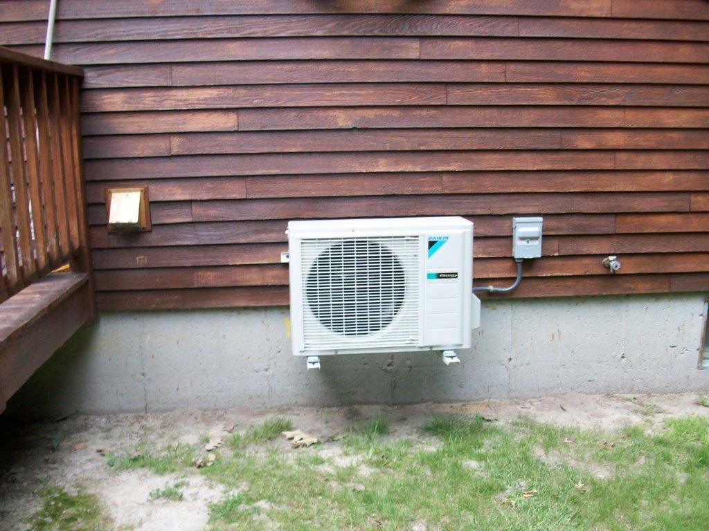 A wall-mounted mini-split condenser unit installed by Elevate Heating & Cooling in Hillsboro, OR.