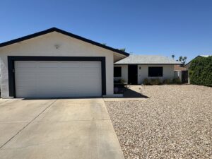 White garage door installation by Smokey's Garage Door Company in Glendale, AZ.