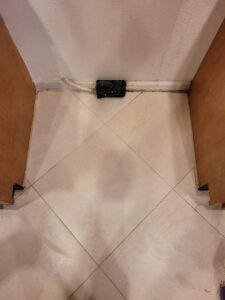 A sparkling clean kitchen corner after professional cleaning by Benin Cleaning Services LLC in Orange Park, FL.