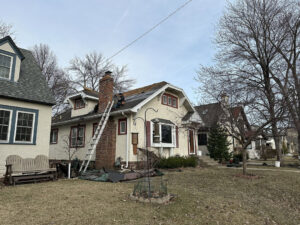 A beautifully completed siding and roofing project by Shelter Construction LLC, enhancing a home in Brooklyn Park, MN.