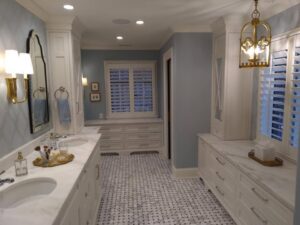 A pristine bathroom featuring a double vanity, showcasing the detailed cleaning by Jessie Clean in Indianapolis, IN.