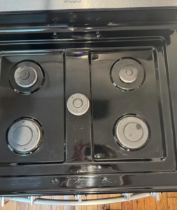 A sparkling clean stovetop after professional cleaning by Prime Cleaners LLC in Kansas City, MO.