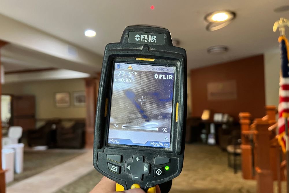 A thermal camera used for water leak detection in a building by Minneapolis Water Damage Specialist 24/7 in Minneapolis, MN.