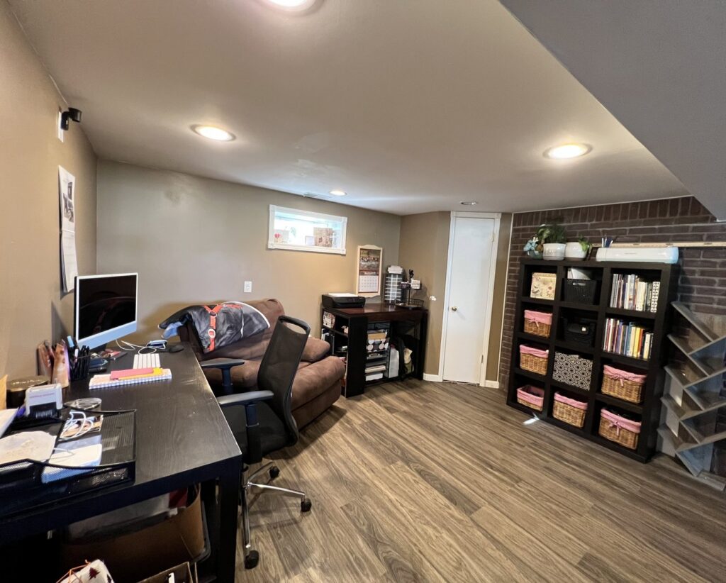 A tidy and organized home office space cleaned by Treadway's Cleaning Services in Spencer, IN